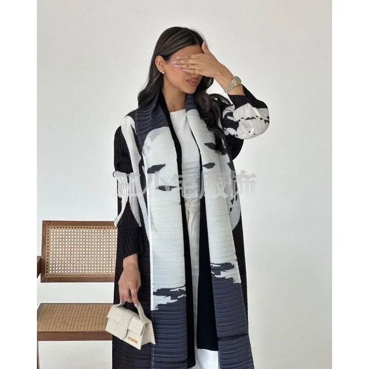 Retro Printed Pleated Windbreaker Women's Patchwork Collar Belt Long Windbreaker Jacket Saudi Arabia New Muslim Abaya