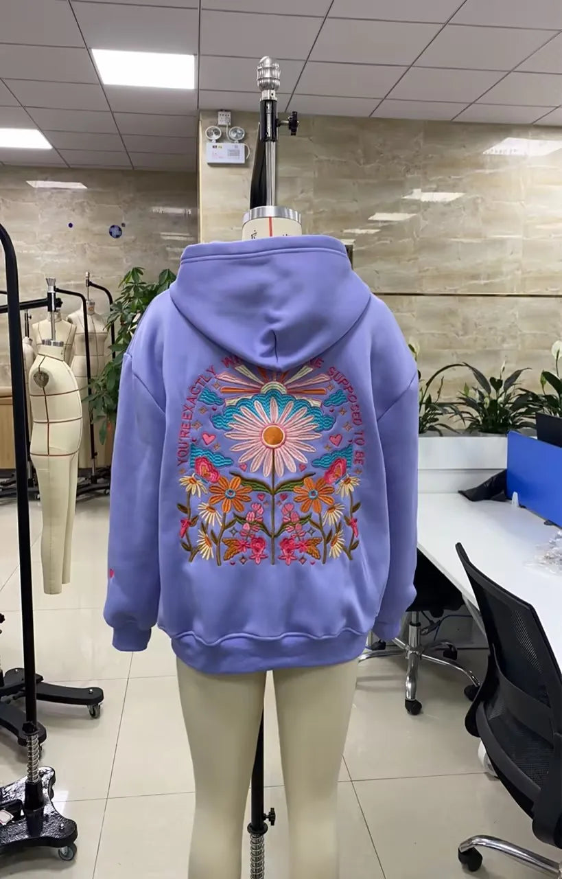 Combhasaki Women's Y2K Floral Letter Embroidered Hooded Pullover Cozy Stylish Long Sleeve Loose Sweatshirts with Kangaroo Pocket
