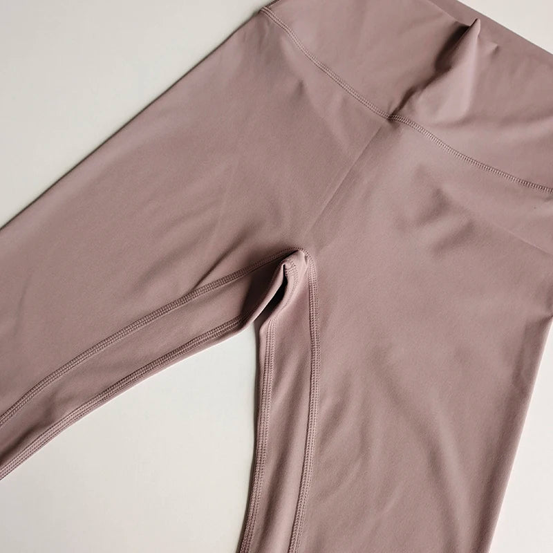 Fitness Pants Elastic Tight Fitting Seamless Naked Yoga High Waist Hip Lifting Quick Dry Running Sports Leggings Outdoor Wear